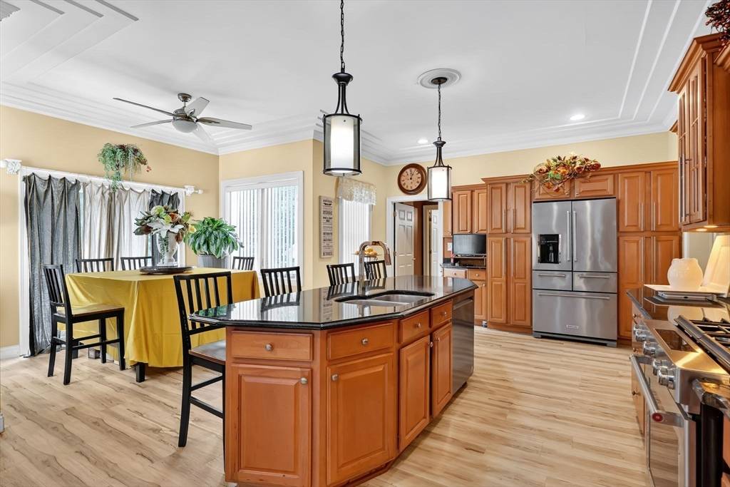 Chicopee, MA 01020,239 Fuller Rd