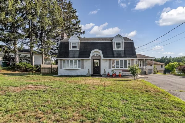 Lowell, MA 01854,1496 Varnum
