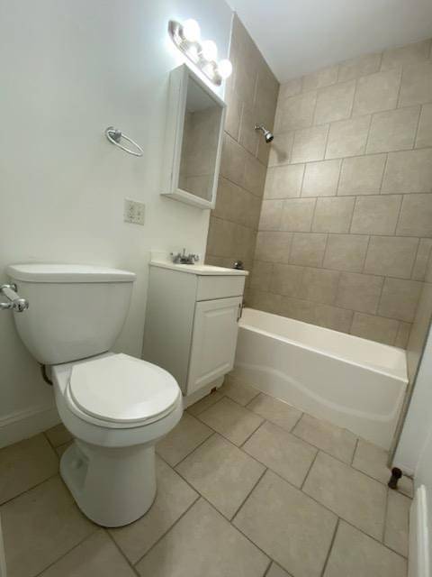 Revere, MA 02151,10 Yeamans #4