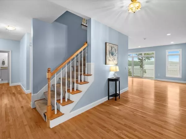Plymouth, MA 02360,176 Black Cat Rd