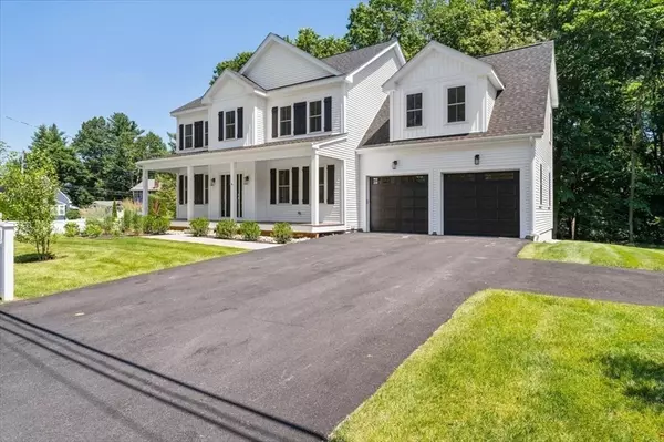 Natick, MA 01760,4 Lookout Ave