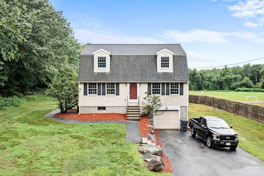 38 Haskell St, Westborough, MA 01581