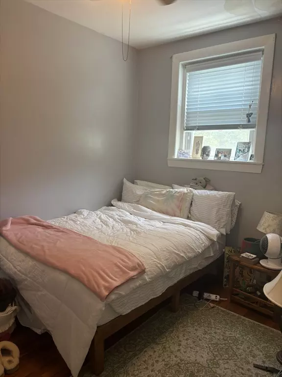 Brookline, MA 02446,55 Thatcher Street #3