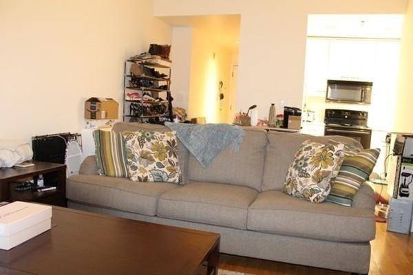 Boston, MA 02115,416 Marlborough #204