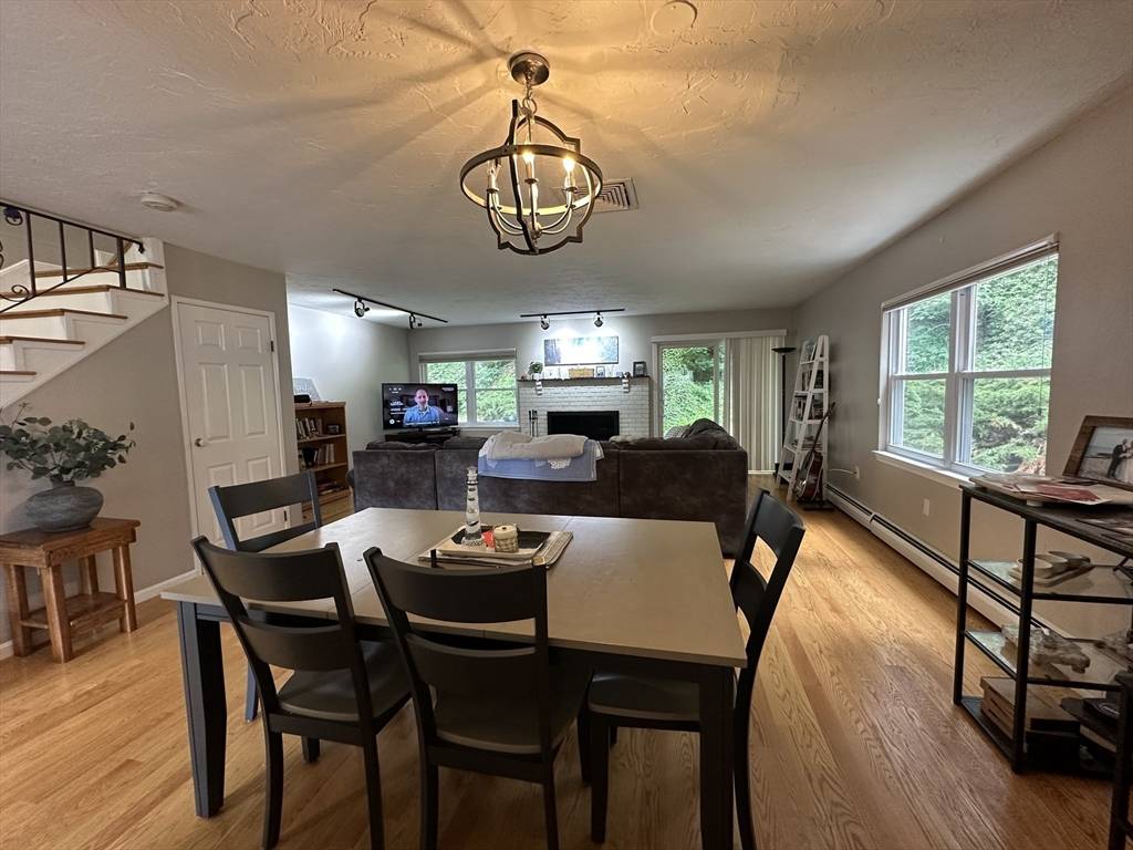 Newton, MA 02466,2249 Commonwealth Ave #00