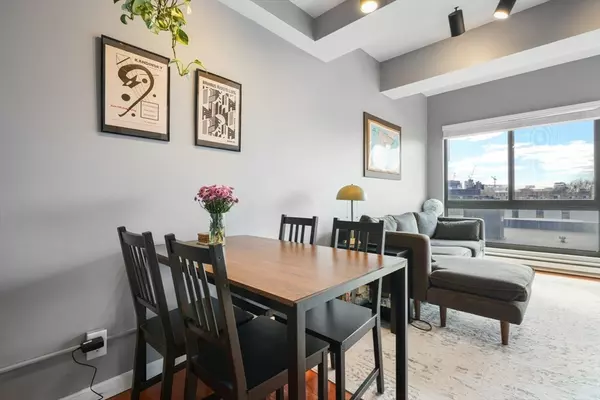 Boston, MA 02115,12 Stoneholm St #621