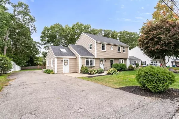 Canton, MA 02021,34 Oakdale Rd