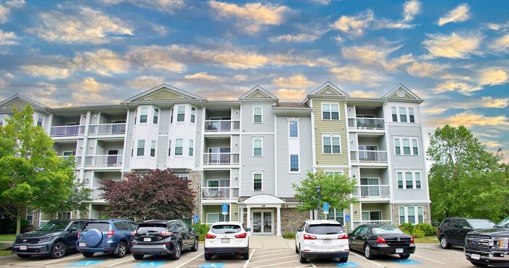 428 John Mahar Highway #101, Braintree, MA 02184