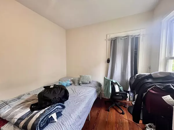 Boston, MA 02134,70 Quint Ave #1