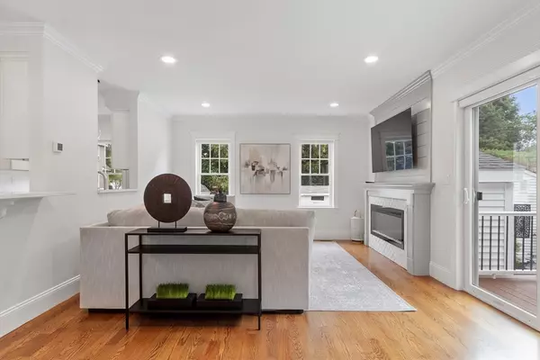 Danvers, MA 01923,106 Ash Street #2