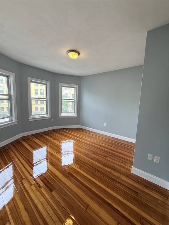 Boston, MA 02124,33 Lithgow #2