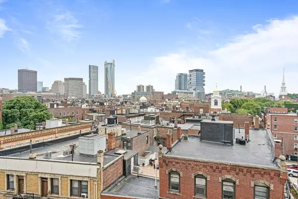 Boston, MA 02109,300 Commercial St #709