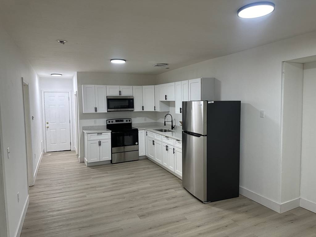 Worcester, MA 01604,23 Norfolk Street #B