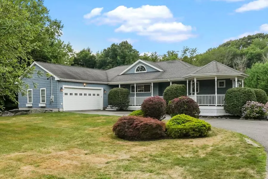 972 Somerset Ave, Dighton, MA 02764