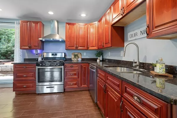 Malden, MA 02148,494 Salem St