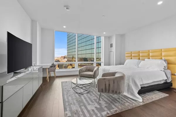 430 Stuart St #1616, Boston, MA 02116
