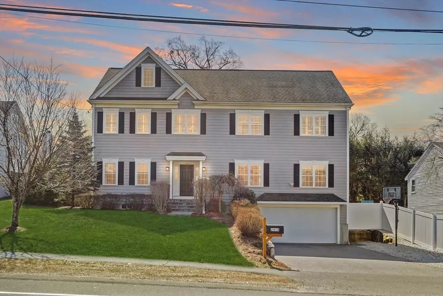 2414 Massachusetts Ave, Lexington, MA 02421