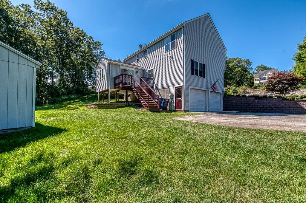 Plainville, MA 02762,2 Cherry Tree Ln