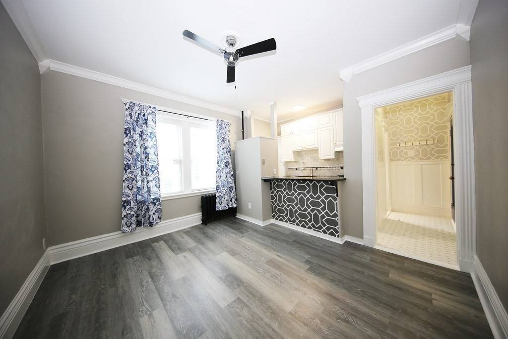 Boston, MA 02215,1111 Boylston St #46