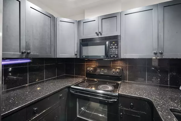 Boston, MA 02124,1241-1255 Adams St #F107