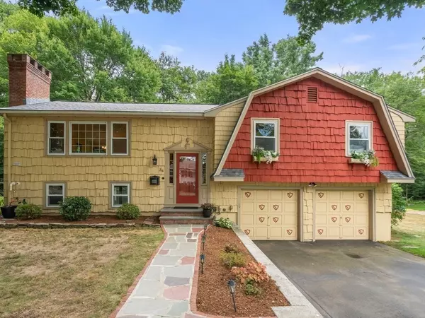 34 Orleans Road, Norwood, MA 02062