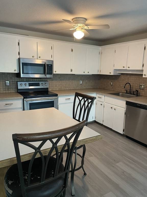 Westborough, MA 01581,14-A Mayberry Dr #6
