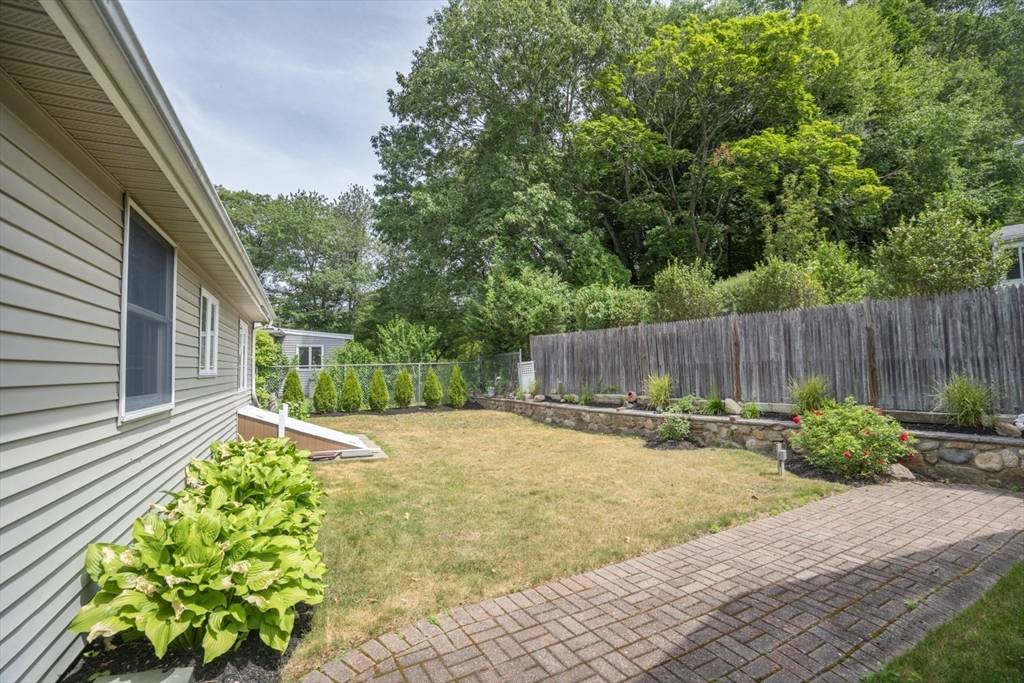 Lynn, MA 01904,311 Cedar Brook Rd