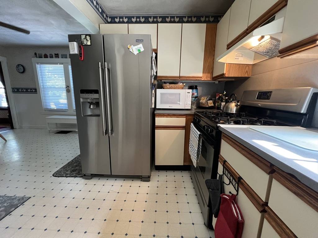 Saugus, MA 01906,47 Fairmount Ave