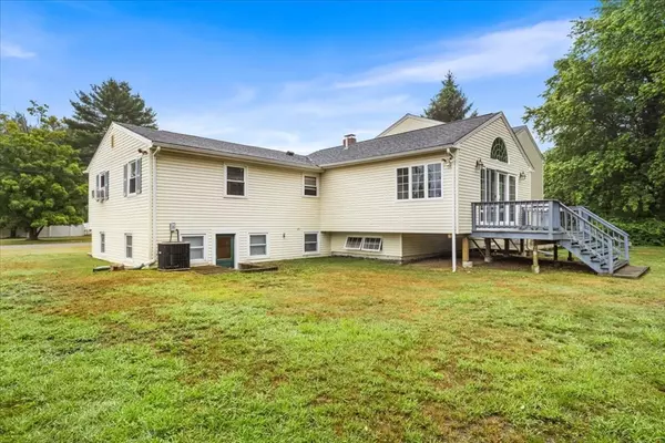 Hanover, MA 02339,95 Tecumseh Dr