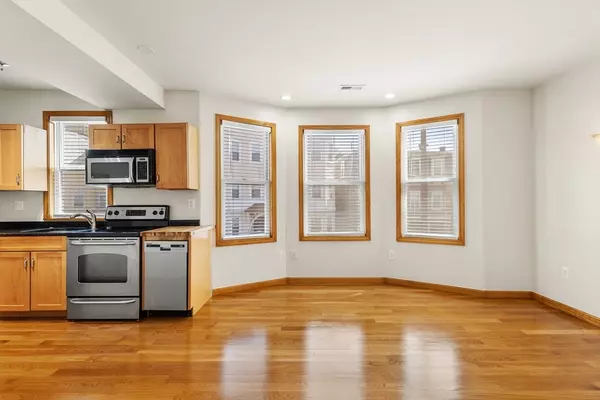 609-611 Dorchester Ave #R1, Boston, MA 02127