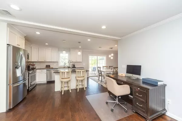 Bridgewater, MA 02324,20 Prattown Lane