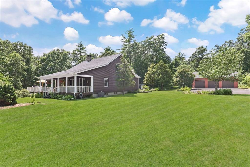 Ludlow, MA 01056,51 Alden St