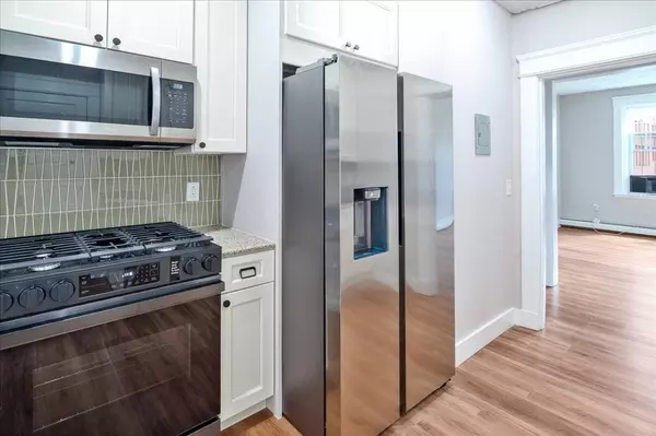 6 Chatham Pl #6, Worcester, MA 01609