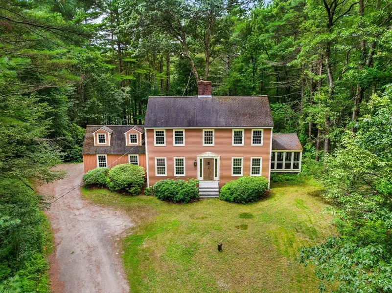 124 Raddin Rd, Groton, MA 01450
