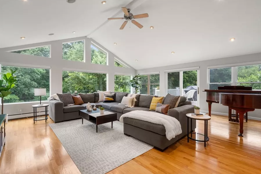 75 Smith Drive, Westwood, MA 02090