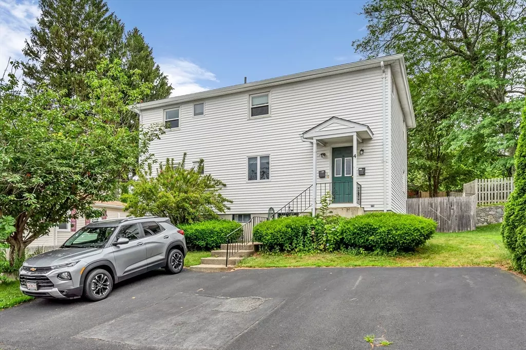 Worcester, MA 01606,4 Claffey