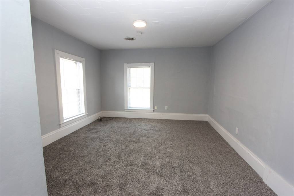 Lowell, MA 01852,61 Nesmith St.