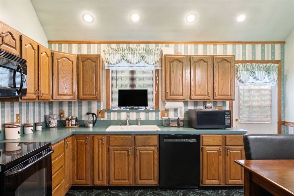 Weymouth, MA 02189,154 Liberty Bell Cir