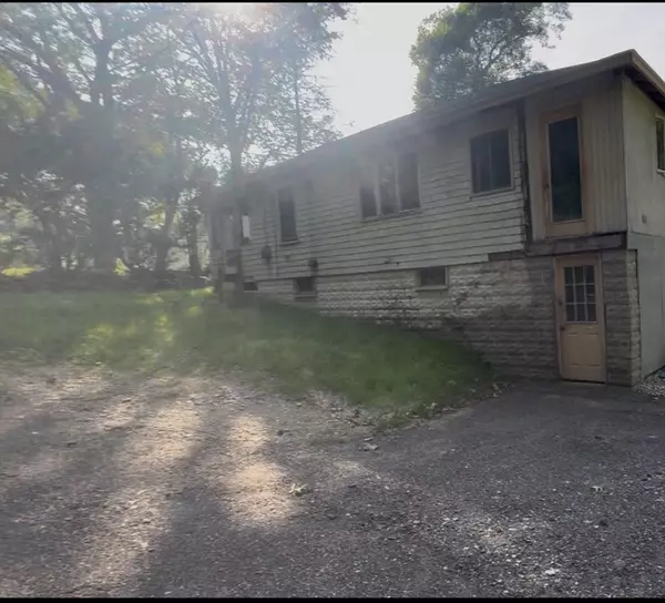 Shrewsbury, MA 01545,8 Robertson Dr