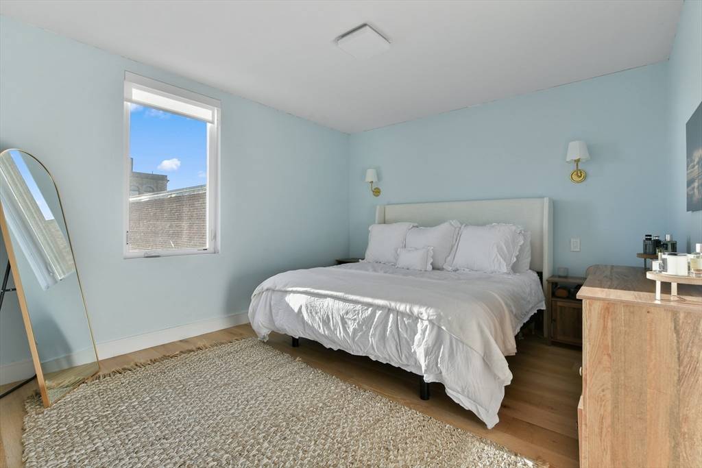 Boston, MA 02127,420 West Broadway #409