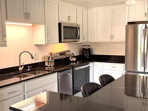 Peabody, MA 01960,34 Downing Road
