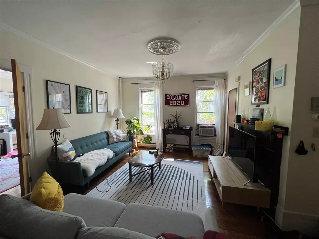 Cambridge, MA 02139,329 Broadway #1