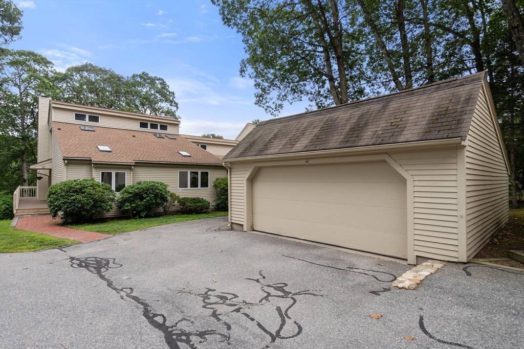 Westford, MA 01886,40 Monadnock Dr #40