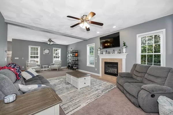 Shirley, MA 01464,1 Pond View Circle