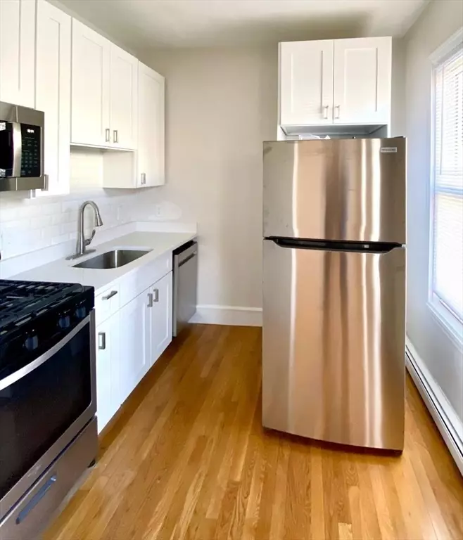 Boston, MA 02128,284 Chelsea Street #2