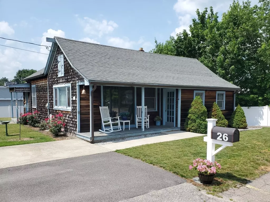 Bellingham, MA 02019,26 Wrentham St