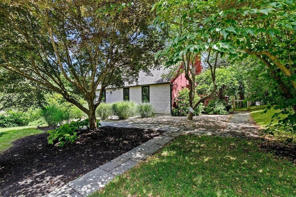 50 Clifford Rd, Plymouth, MA 02360