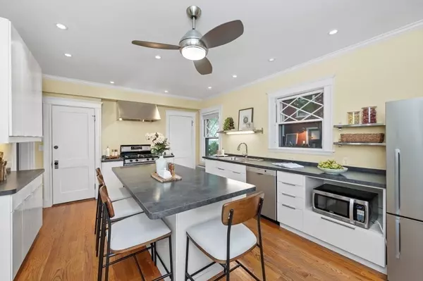 Boston, MA 02124,48 Kenwood Street