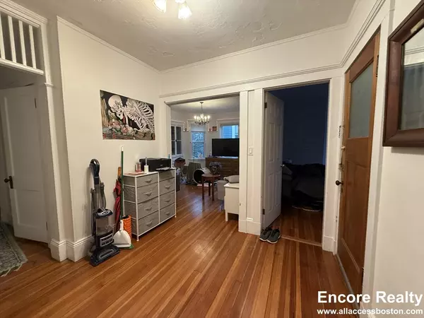 Boston, MA 02135,39 Turner St #3