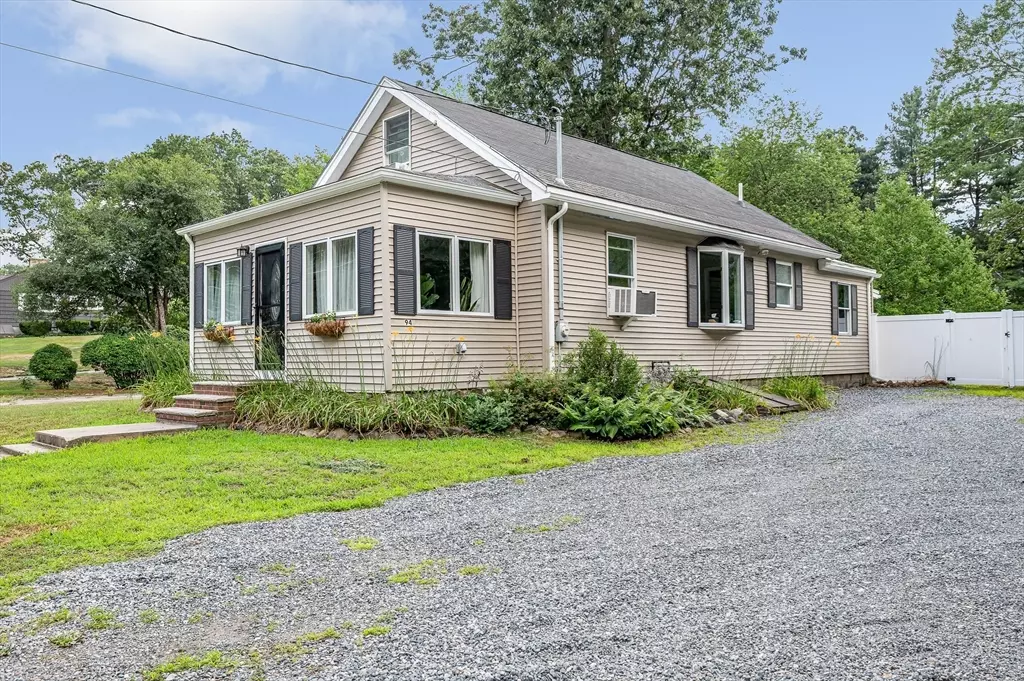 Tewksbury, MA 01876,94 Marston St